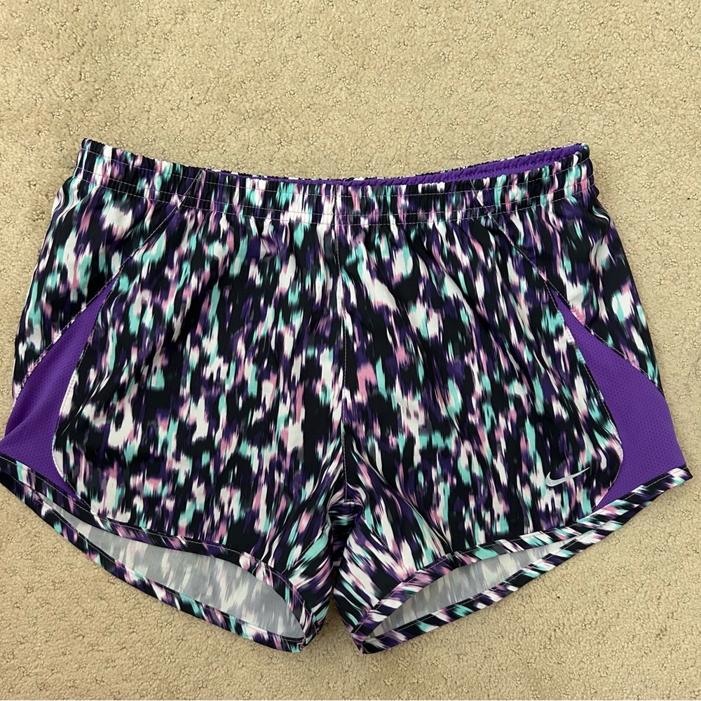 Nike Dri-Fit Running Shorts with inside pocket and optional drawstrings NWOT
